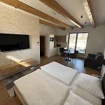Brick House 3*