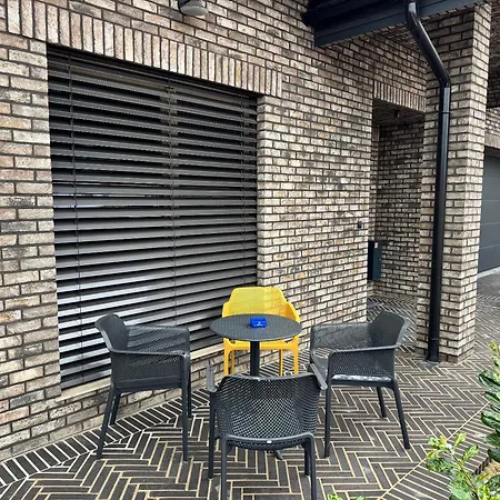 Brick House شقة فندقية