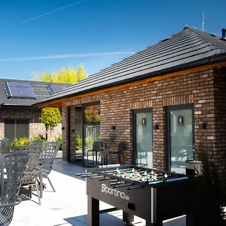 Brick House 3*